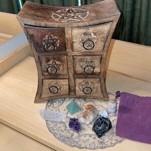Magical Crystal Gift Set in Wooden Box